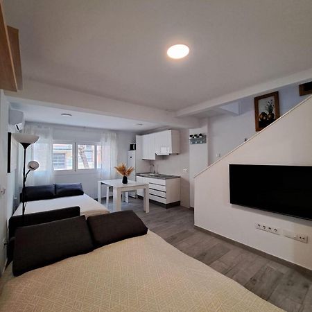 Cozy Apartment Up To 6 Persons 3 Min To Metro Madrid Exterior photo